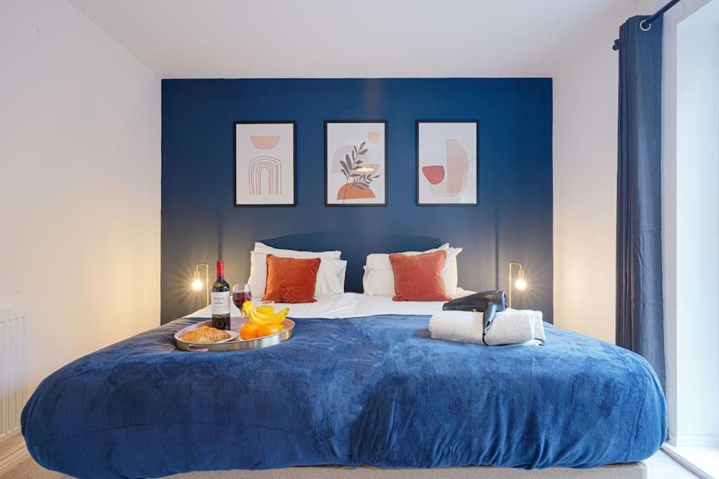 מילטון קינס Luxury Campbell Park Apartments In Central Mk With Balcony, Free Parking & Smart Tv With Netflix By Yoko Property מראה חיצוני תמונה